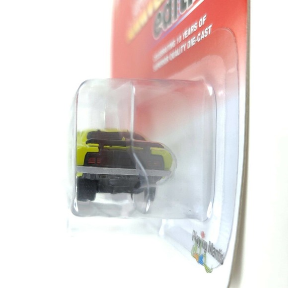 Johnny Lightning Limited Anniversary Plymouth Hemi Cuda 1:64 - Picture 10 of 12